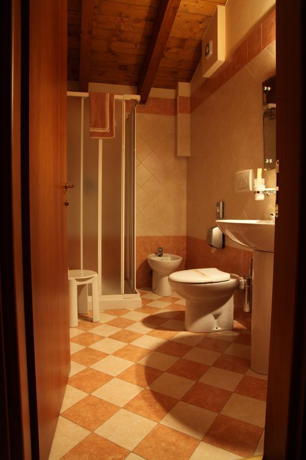 Hotel Il Borghetto Bariano Exterior foto